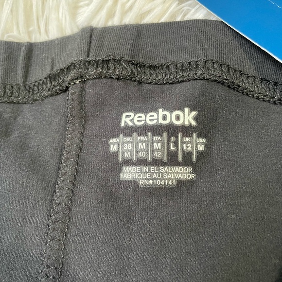 Reebok women’s Bike shorts 🖤 - Picture 6 of 9
